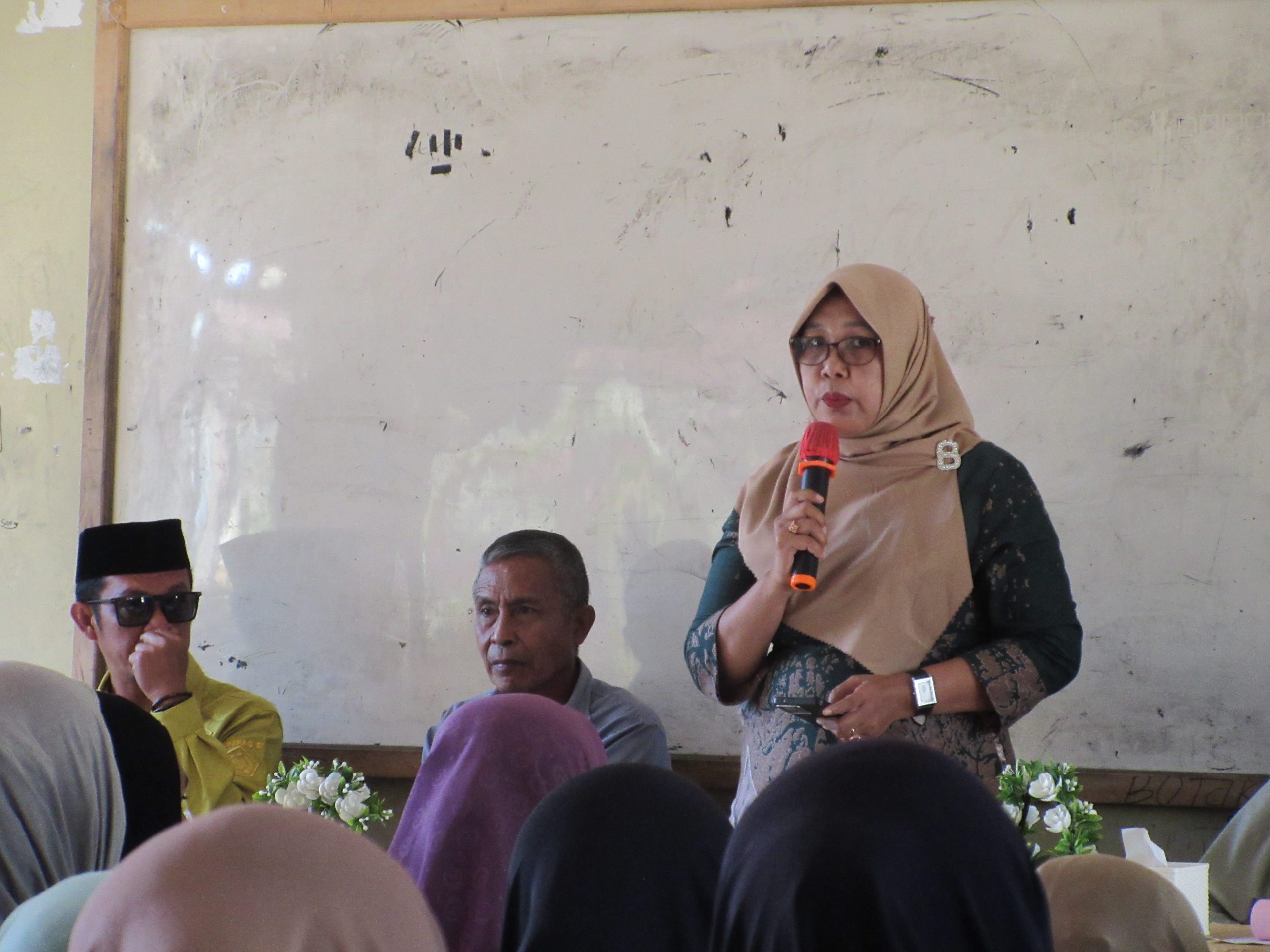 Madrasah Aliyah Swasta Babang Gelar Pertemuan Bersama Orang Tua, Perkuat Sinergi dan Kedisiplinan Siswa Madrasah Aliyah Swasta Babang Gelar Pertemuan Bersama Orang Tua, Perkuat Sinergi dan Kedisiplinan Siswa
