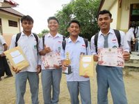 Kelas XII-3 Tim B Raih Juara 1 Pertandingan Sepak Bola Semarak HUT RI ke-81 Madrasah Aliyah Swasta Babang