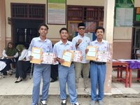 Tiga Siswa MAS Babang Raih Penghargaan Individu dalam Semarak HUT RI ke-81