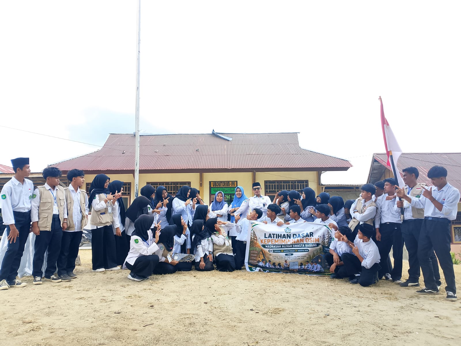 Galeri Latihan Dasar Kepemimpinan dan pelantikan Pengurus baru Osim Madrasah Aliyah Swasta Babang Masa Bakti 2026/2027